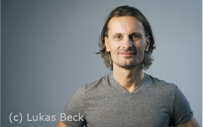 Kremayr & Scheriau-Autor Ronny Kokert im domradio